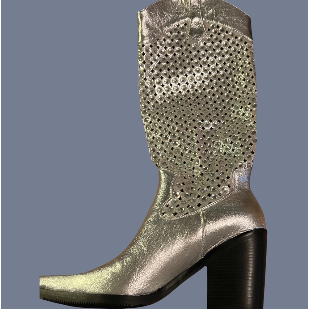 Benton-1 Cowboy Boots - Silver
